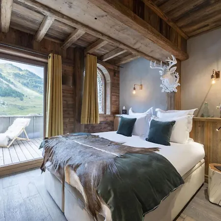 Chalet Luxury With A Touch Of Glamour