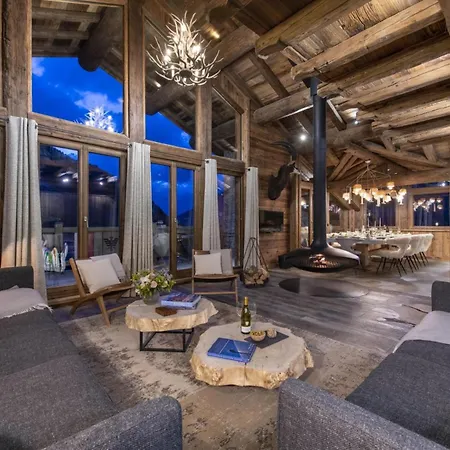 Chalet Luxury With A Touch Of Glamour Apartment
